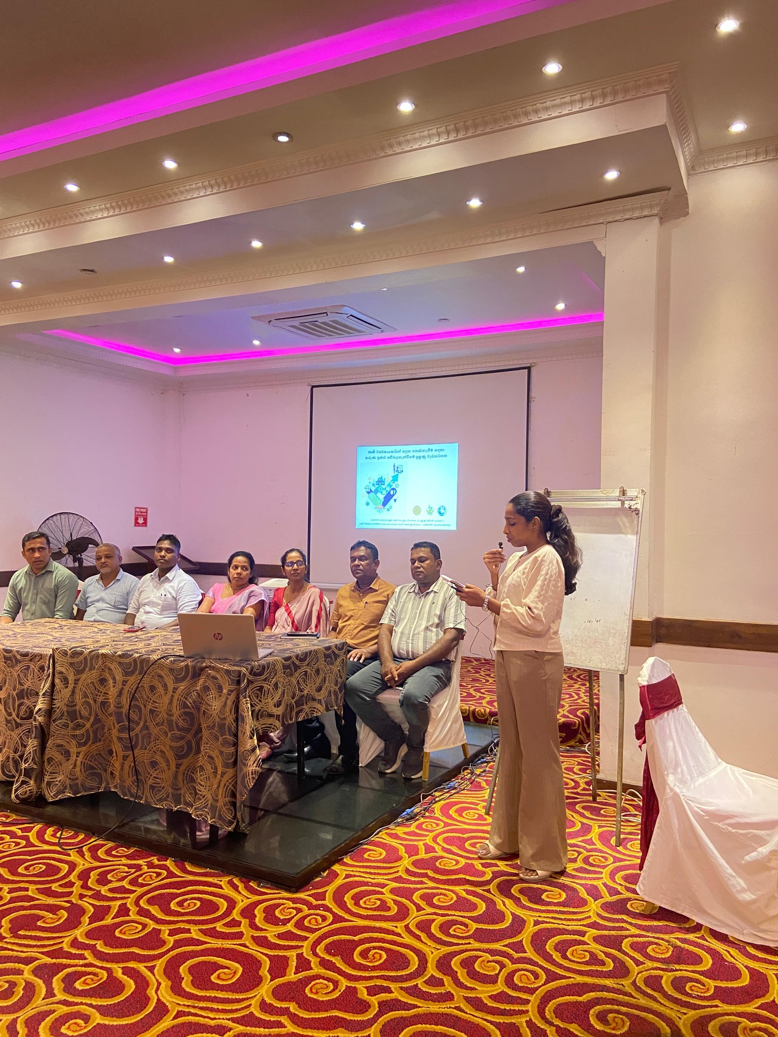 කෘෂි ව්‍යවසායකත්ව සංවර්ධන තෙදින නේවාසික පුහුණු වැඩසටහන - මොණරාගල දිස්ත්‍රික්කය